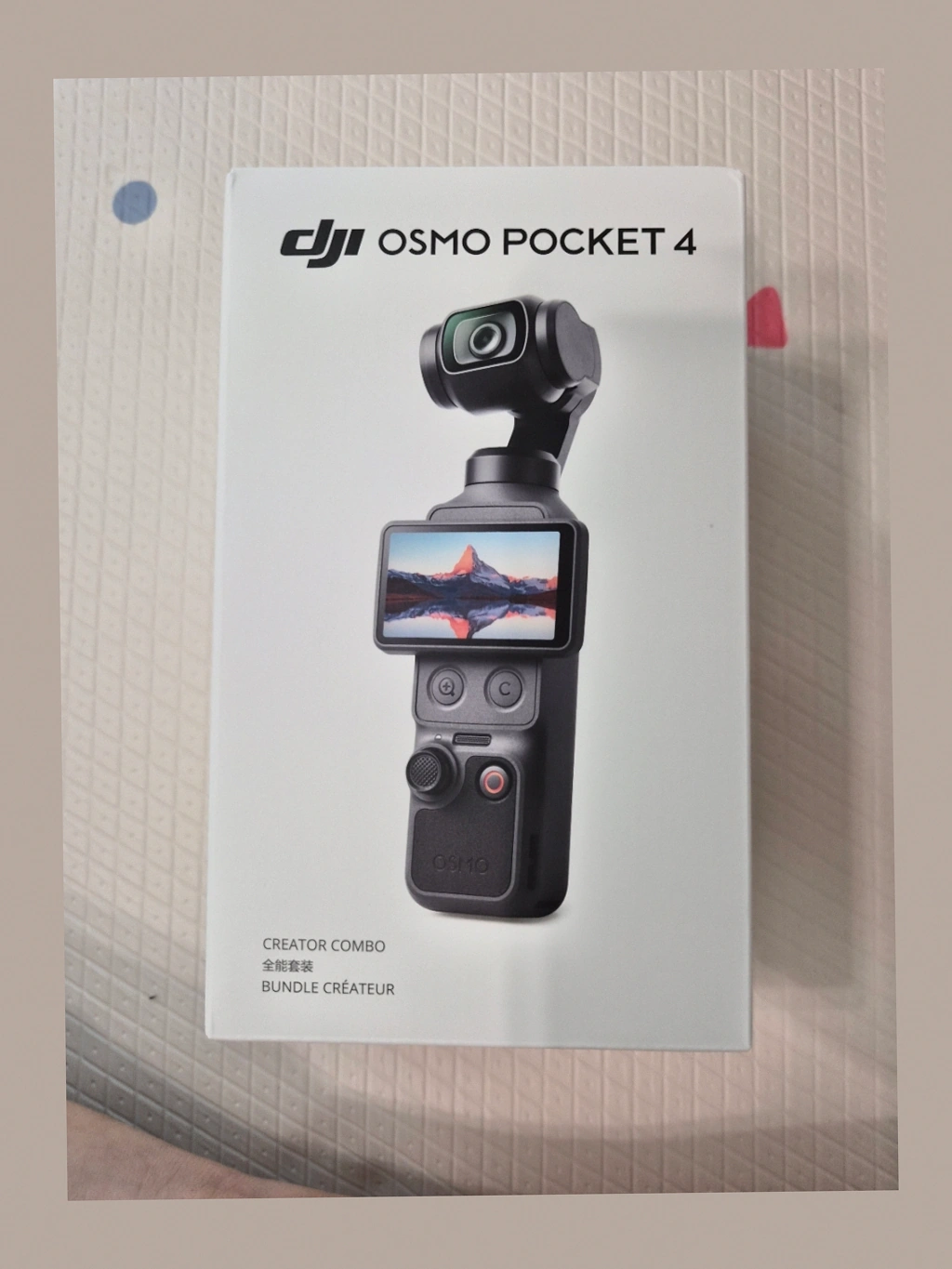 DJI 오즈모 포켓 4 패키지